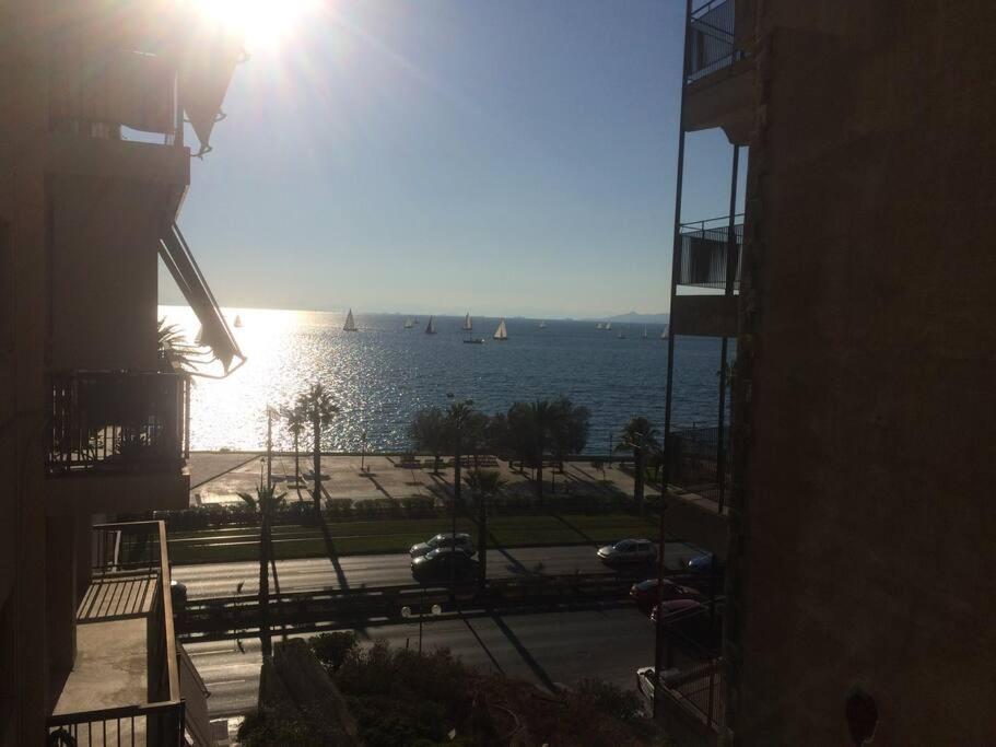 Finer Things Flisvos Beach Condo In Palaio Faliro Athén Kültér fotó